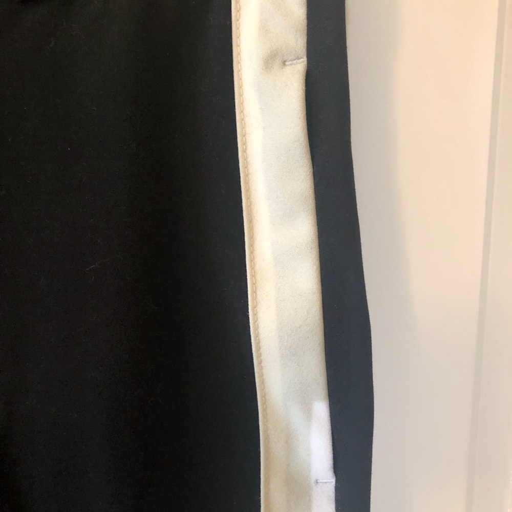 Banana Republic New black pants - Picture 2 of 11